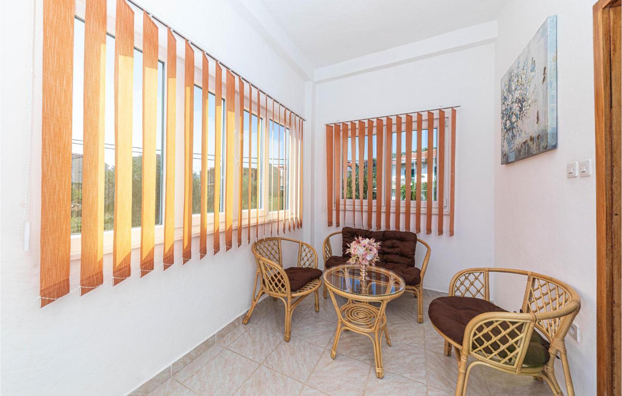 Gorgeous Apartment In Marina With Wifi Exterior photo